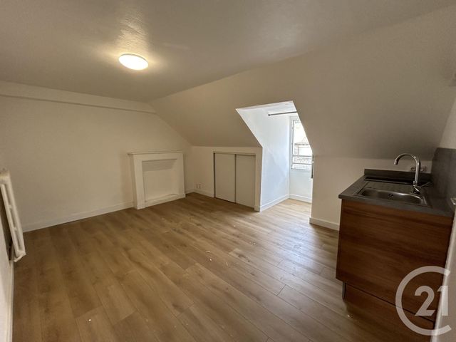 Appartement T2 à louer - 2 pièces - 23.39 m2 - QUIMPER - 29 - BRETAGNE - Century 21 Celtimmo