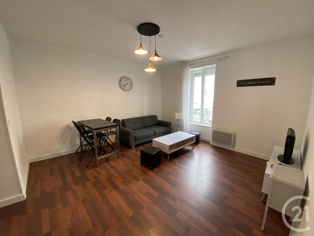 Appartement T2 à louer - 2 pièces - 36.0 m2 - QUIMPER - 29 - BRETAGNE - Century 21 Celtimmo